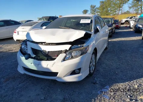 2010 Toyota Corolla S z USA, uszkodzony, nr VIN 2T1BU4EE5AC454728